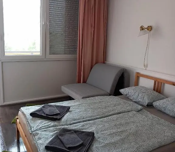 アパート Milan シオーフォク