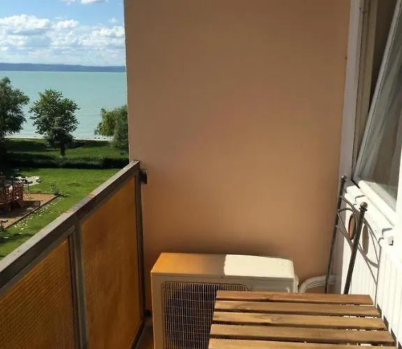 Milan シオーフォク