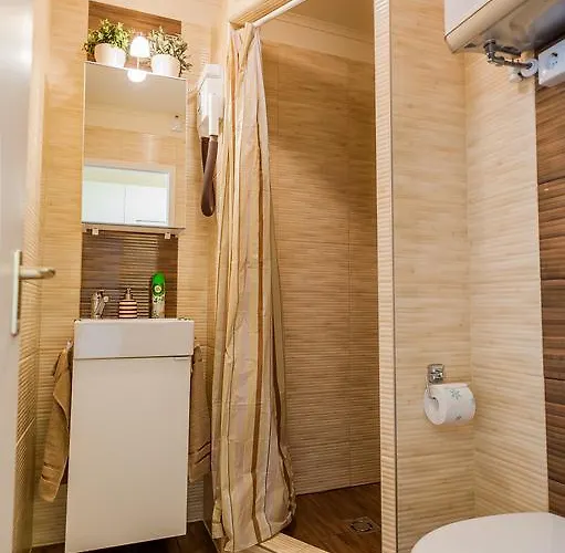 Milan * שיופוק