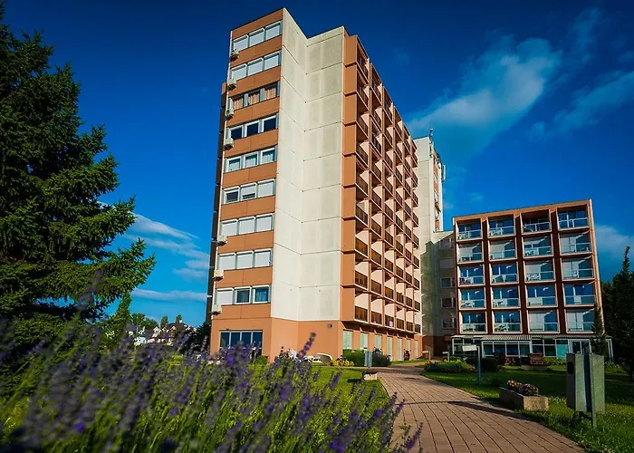 Milan * שיופוק